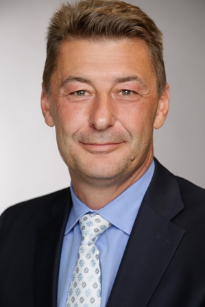 Markus Funk smartconex Lt. Geschäftsbereich Contract Management